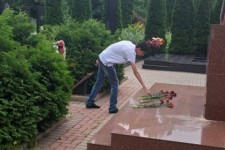 Обучающиеся техникума возложили цветы к мемориалу воинской славы